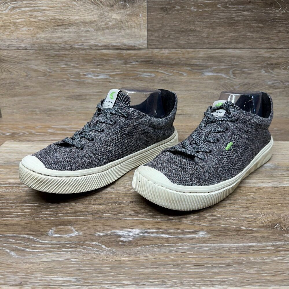 Cariuma Stone Grey Knit Sneakers Women's Size (see pictures for sizing)